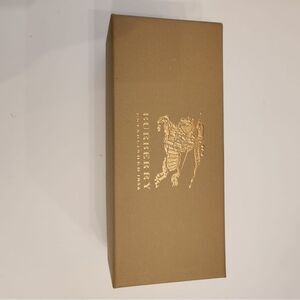 Authentic Burberry Sunglasses paper Box